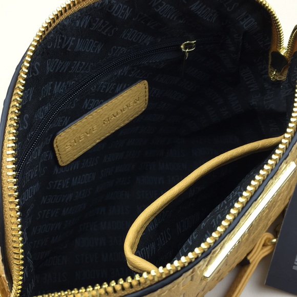 Steve Madden Marylin Logo Mustard Crossbody Purse - Picture 7 of 9